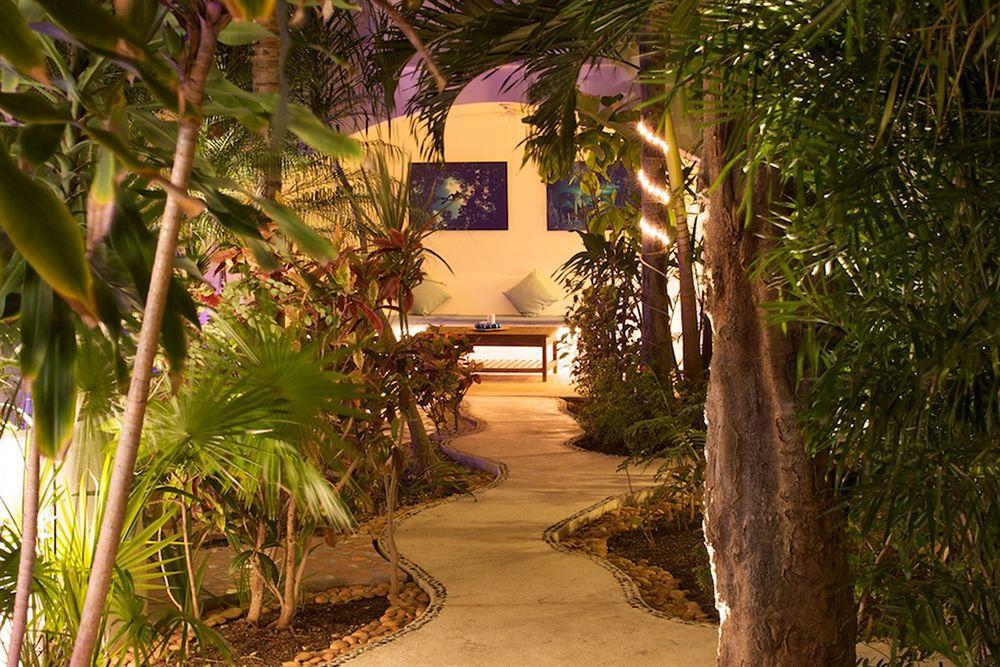 Aqualuna Boutique Hotel By Sunrise (Adults Only) Playa del Carmen Exteriér fotografie